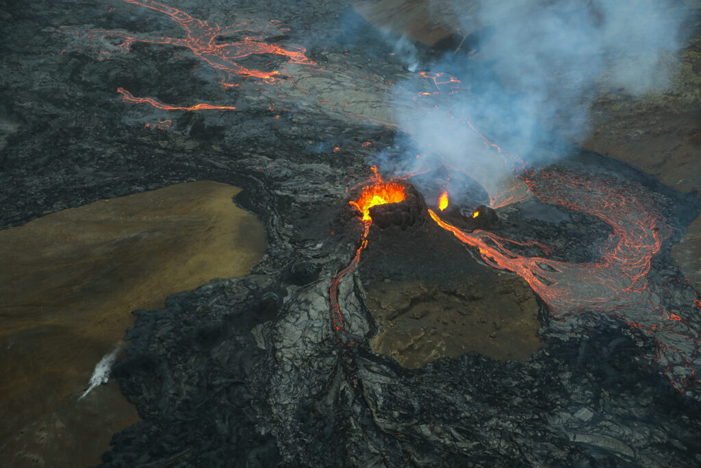 Volcano - Iceland - Eruption - nature - photography